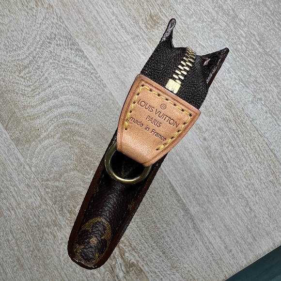 💌SOLD❤️LOUIS VUITTON❤️Monogram Poche Toilette Cosmetic Bag Toiletry Pouch - Picture 3 of 12